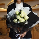 Букет з троянд "Чорно-біла магія"