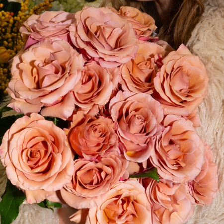 Букет 19 роз Моаб