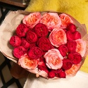 Букет троянд "Рожево-червона пристрасть"