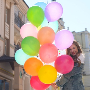 Оберемок повітряних куль Веселка