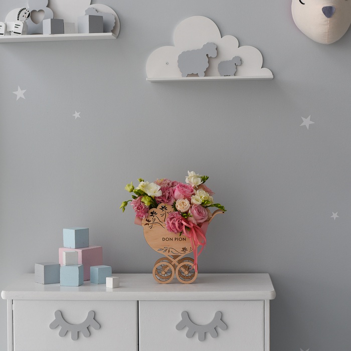 Цветы в коляске Baby Girl