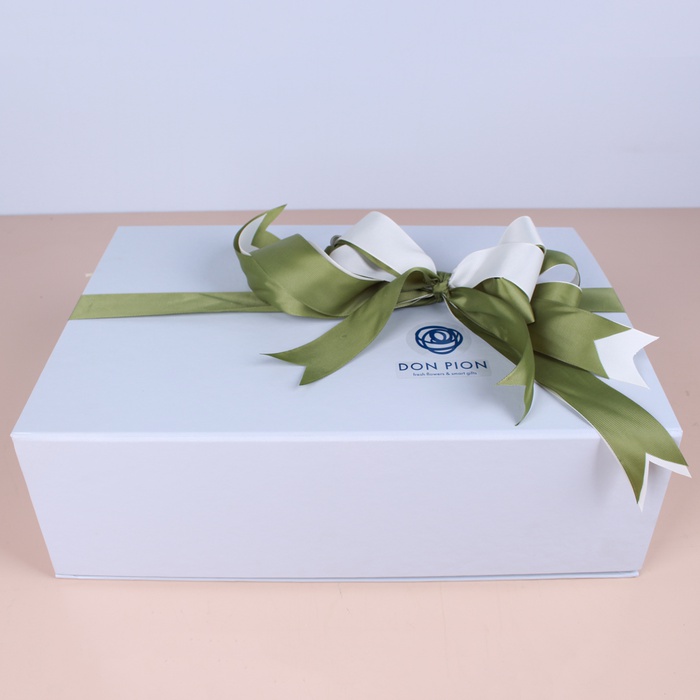 Подарунковий набір зі свічками "Магія вогню"