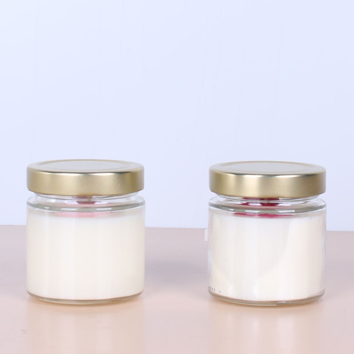 Ароматизована свічка "Губи" мікс