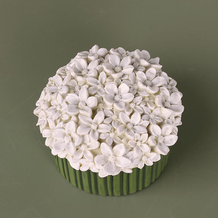 Свічка "Білі квіти"