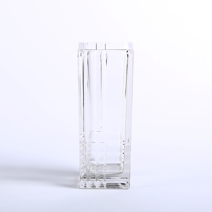 Ваза квадратная