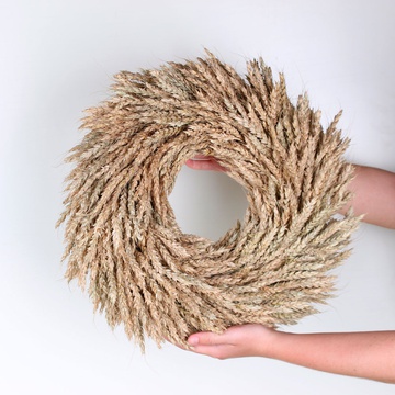 Венок из пшеницы натуральной