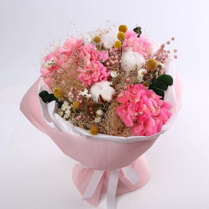 Букет из сухоцветов "Розовая тишина"