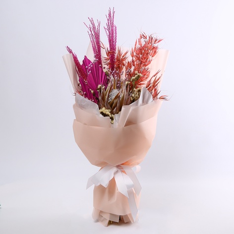 Букет із сухоцвітів "Королева пустелі"