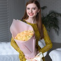 Букет 21 персикова троянда Аваланч