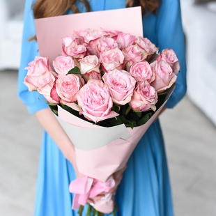 Букет 21 троянда Охара