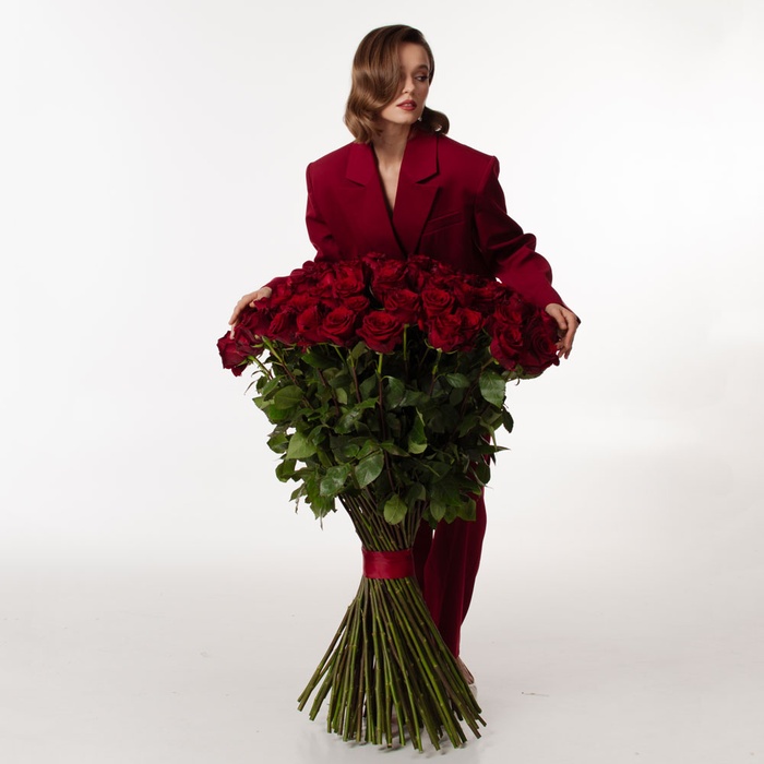 Букет 101 троянда Експлорер