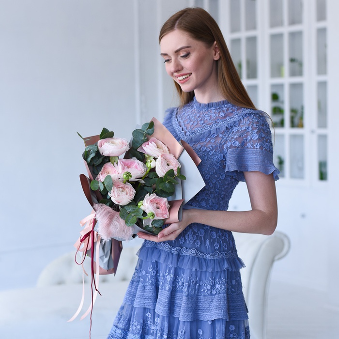 Ранункулюс пудровый