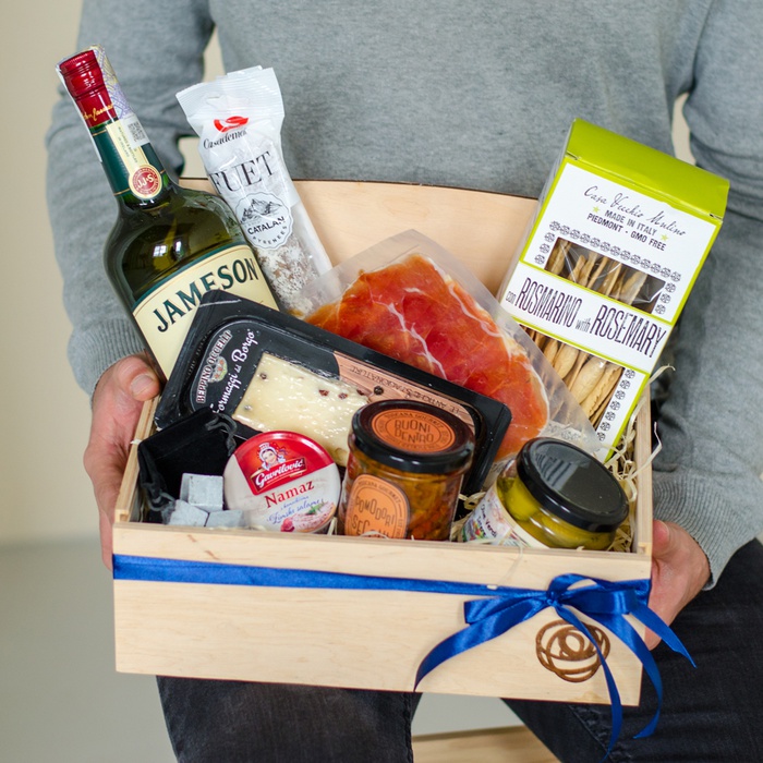 Подарочный продуктовый набор "Мужской"