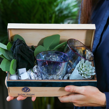 Чоловічий подарунковий набір "П'яні склянки і камінці для віскі"