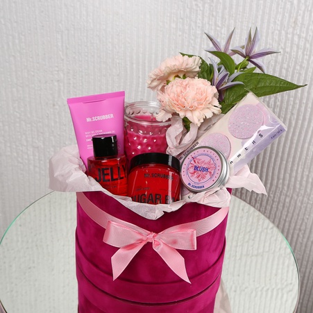 Подарунковий набір "Маленькі приємності"