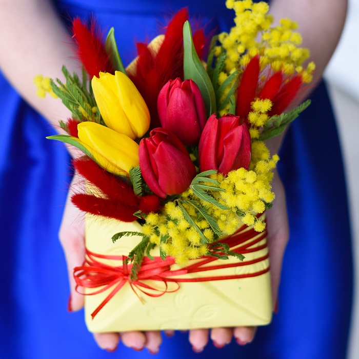 Композиция в конверте "Ароматная мимоза"