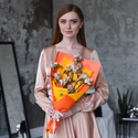 Букет з 11 фрезій біколор