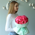 Букет 15 коралловых пионов
