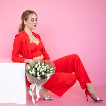 Букет 35 белых тюльпанов