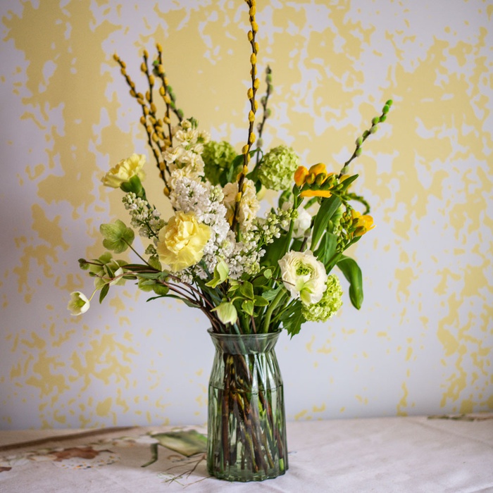 Букет в вазе "Свет Надежды"