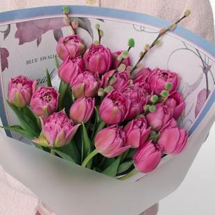 Букет 21 рожевий дабл тюльпан