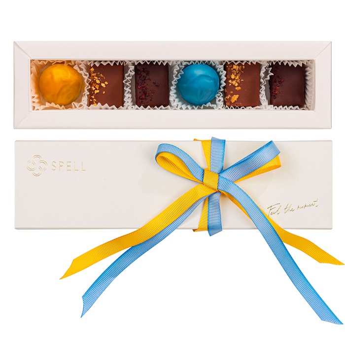 Набір шоколадних цукерок "Перемога" від Spell