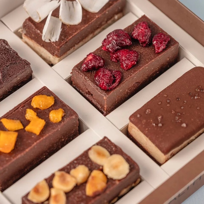 Набор десертов Брауни Ассорти &JOY