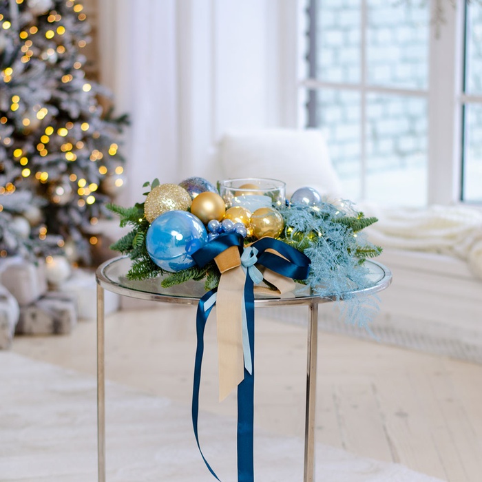 Композиция новогодний венок "Теплый вечер"