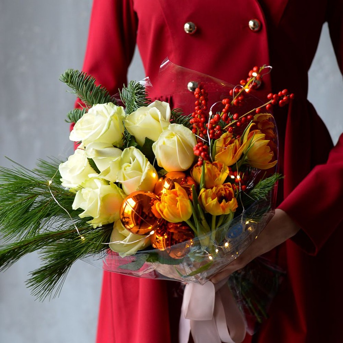 Букет с гирляндой "Новогодняя феерия"
