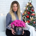 Цветы в коробке "Малиновая мисти"
