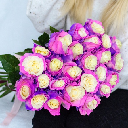 Букет из 25 роз "Пинк Лаванде"