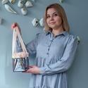 9 кремовых роз в зеркальной сумочке