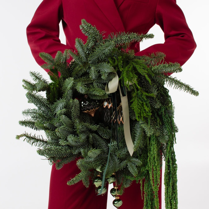 Новогодний венок из хвои "Лесная поляна"