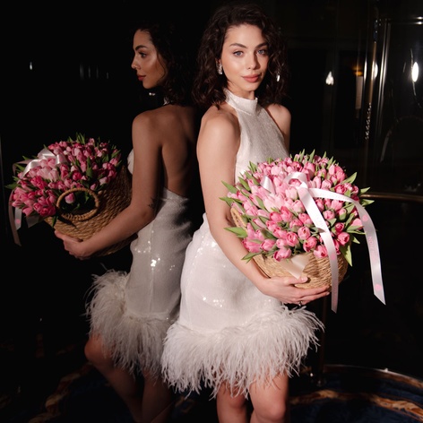 Квіти у кошику "101 рожевий тюльпан"